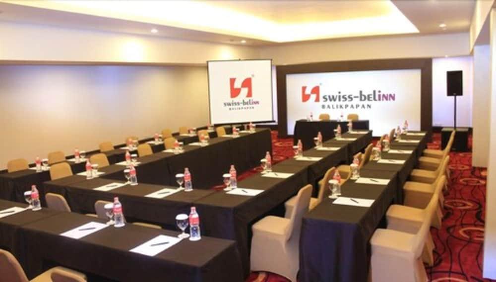 Swiss-Belinn Balikpapan Экстерьер фото