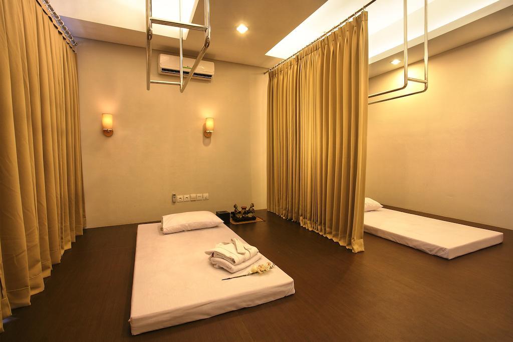 Swiss-Belinn Balikpapan Экстерьер фото